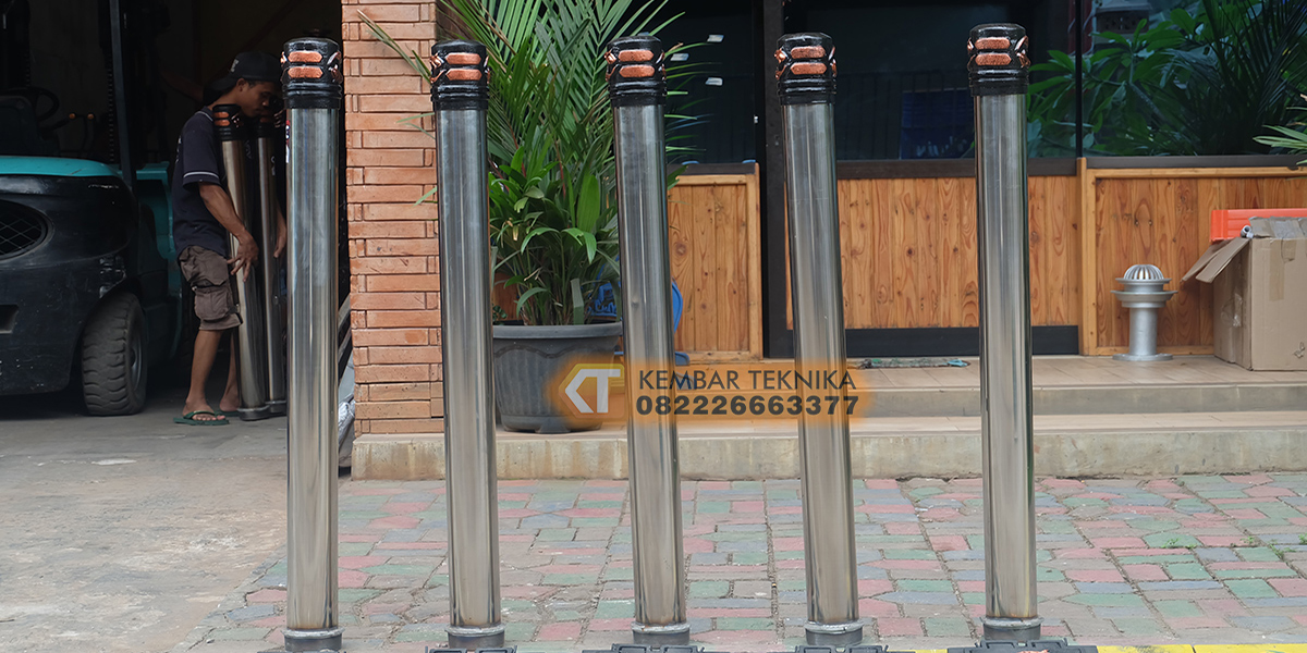 bollard-stainless-steel