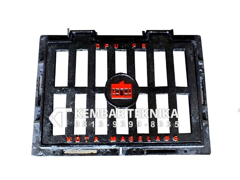 Grill Grating Besi Penutup Saluran Air