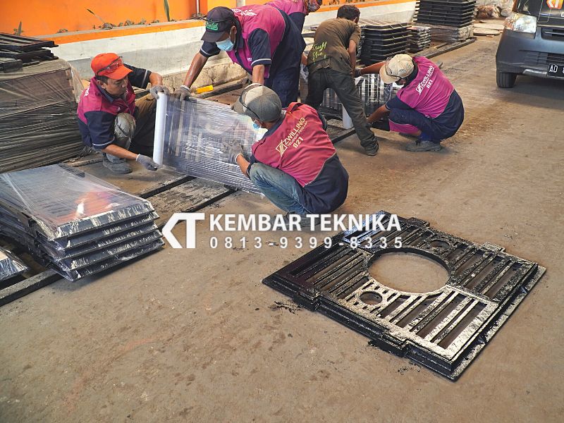 Supplier Grill Pohon Tanaman Pelindung Akar