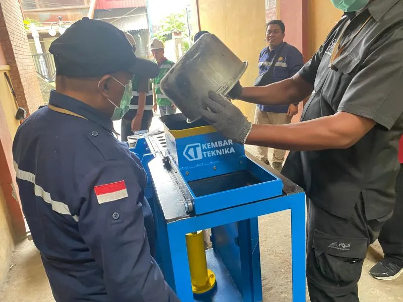 Perbandingan: Mana yang Paling Efisien?