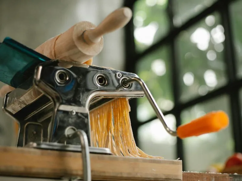 Tantangan Produksi Mie Secara Manual